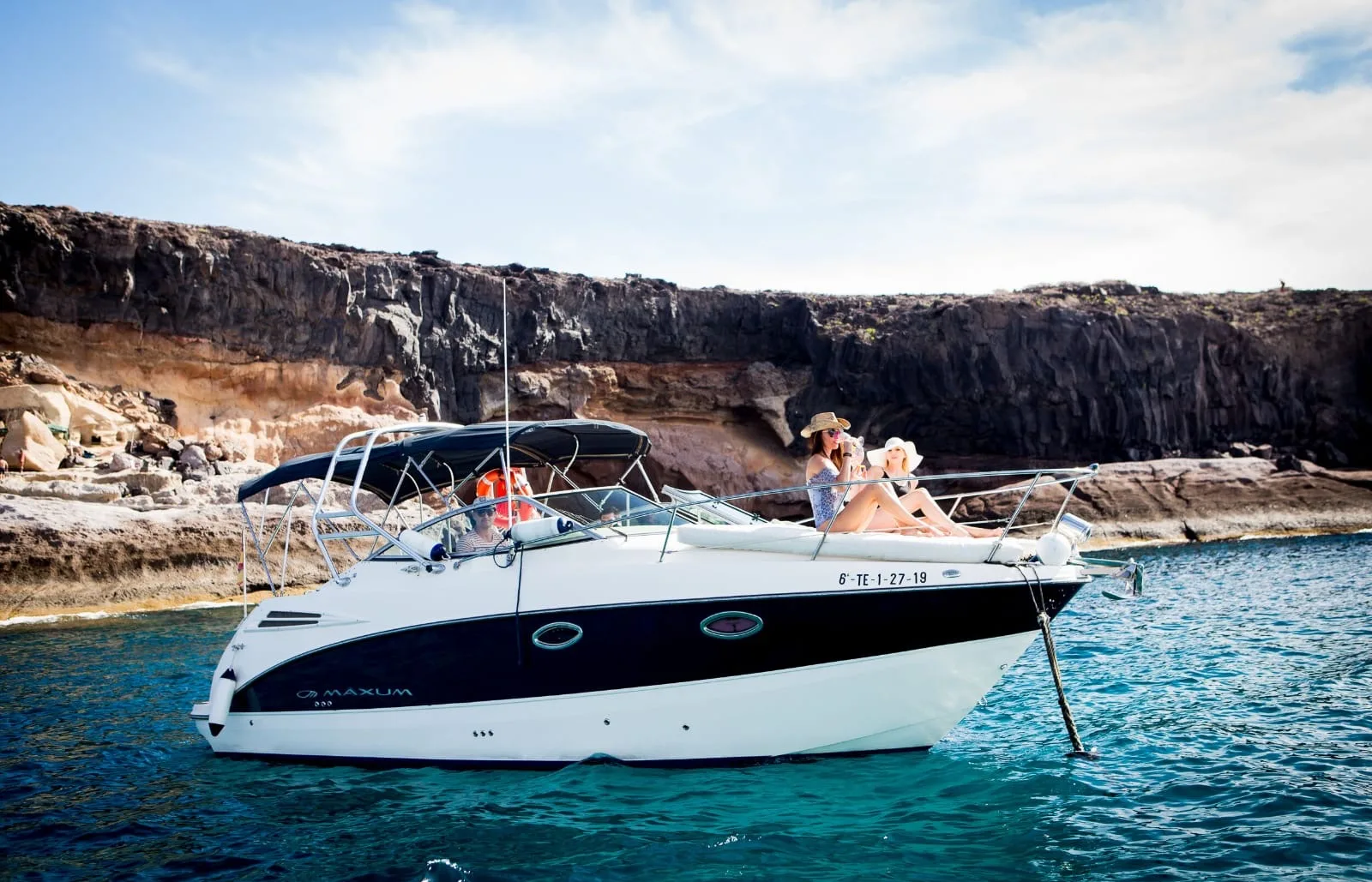 Armani — Sunset boat trip with drinks & tapas