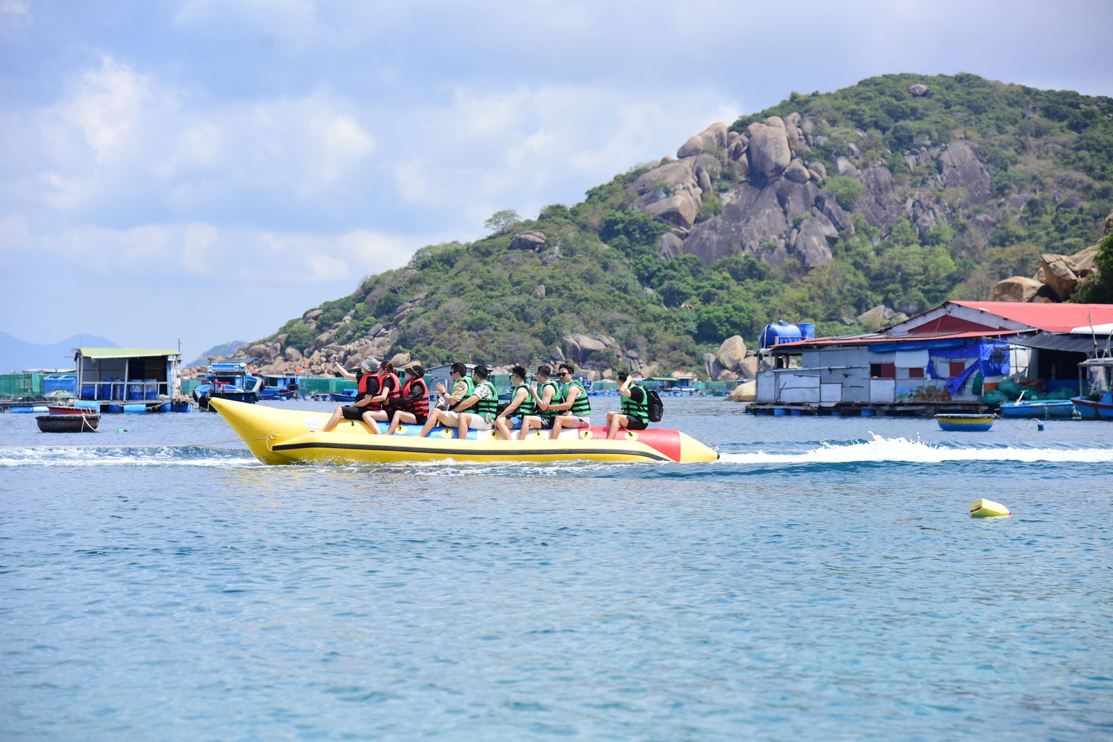 The flying banana — Water attraction