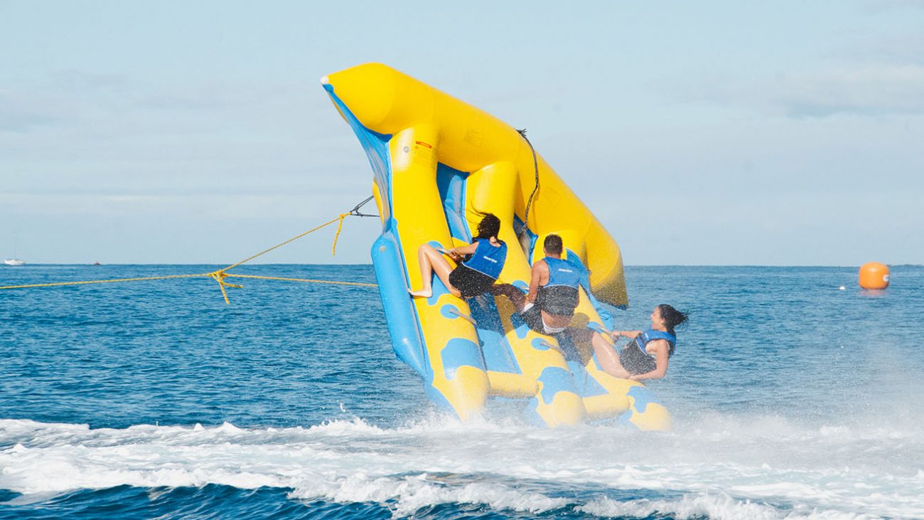 Fly Fish — Water attraction in Puerto Colon