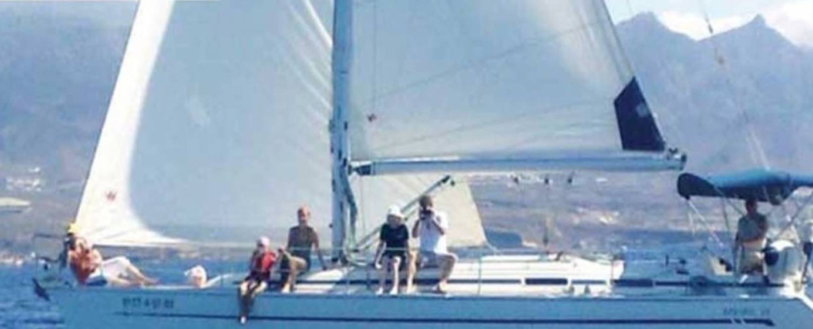 Kosamui — 3h sailing yacht, whale & dolphin watching